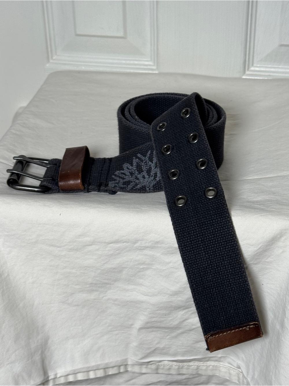 Timberland Vintage Canvas Double Grommet Belt – Dark Gray/Black 50.5” long